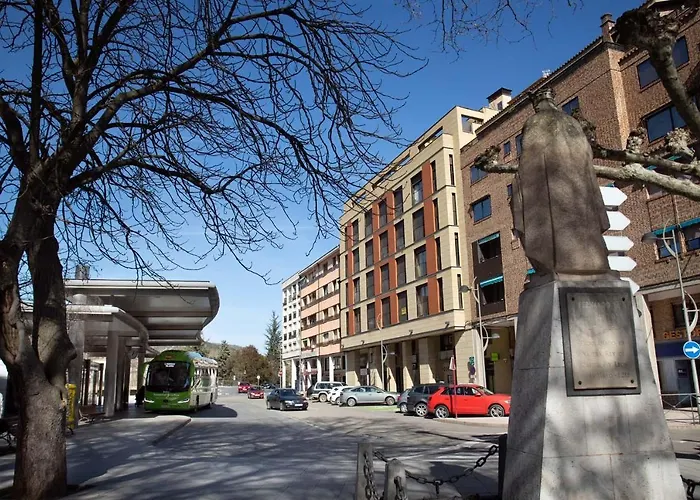 Royalty, Vivienda Turistica
